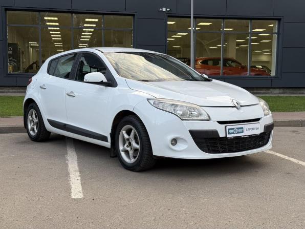 Renault Megane III с пробегом 2011 года, цена 600 000 рублей, 142781 км, хэтчбек, Автокод Объявления