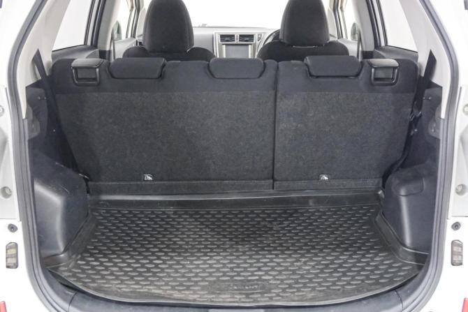 Toyota Ractis II с пробегом 2012 года, цена 959 000 рублей, 65000 км, хэтчбек, Автокод Объявления