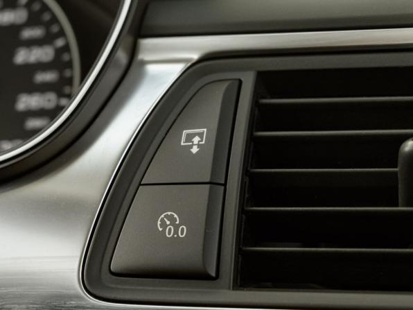 Audi A6 IV (C7) с пробегом 2011 года, цена 1 650 000 рублей, 220217 км, седан, Автокод Объявления