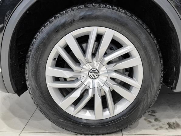 Volkswagen Touareg III с пробегом 2020 года, цена 4 099 000 рублей, 170000 км, внедорожник, Автокод Объявления