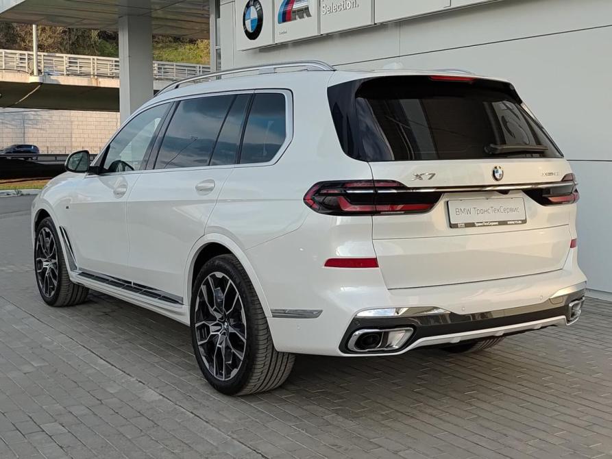BMW X7 I (G07) Рестайлинг Казань  - изображение 8