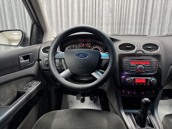 Ford Focus II с пробегом 2007 года, цена 500 000 рублей, 273149 км, седан, Автокод Объявления
