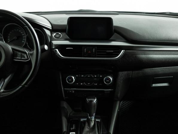 Mazda 6 III (GJ) Рестайлинг с пробегом 2018 года, цена 1 849 700 рублей, 171427 км, седан, Автокод Объявления