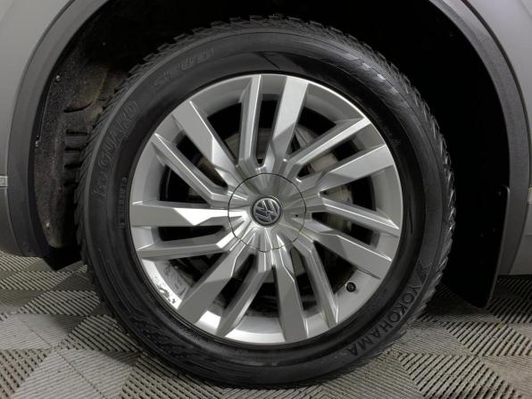 Volkswagen Touareg III с пробегом 2019 года, цена 4 559 000 рублей, 128687 км, внедорожник, Автокод Объявления