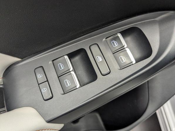 Kaiyi E5 с пробегом 2023 года, цена 765 000 рублей, 98121 км, седан, Автокод Объявления