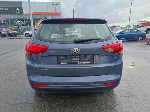 Kia Ceed II с пробегом 2014 года, цена 1 124 995 рублей, 180001 км, универсал, Автокод Объявления