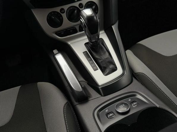 Ford Focus III с пробегом 2012 года, цена 690 000 рублей, 143000 км, хэтчбек, Автокод Объявления