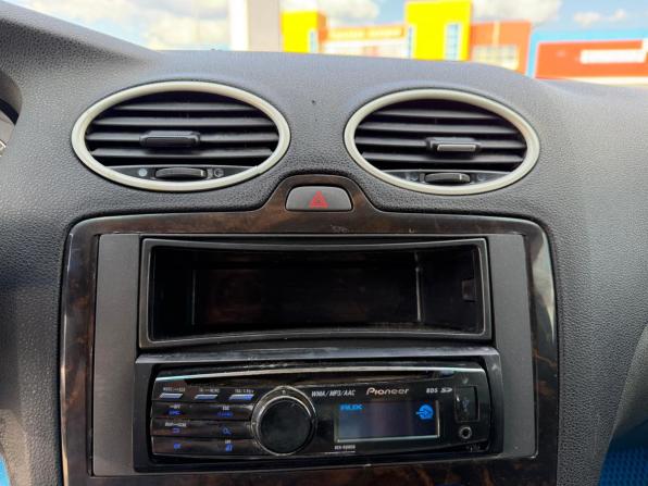 Ford Focus II с пробегом 2007 года, цена 350 000 рублей, 262663 км, хэтчбек, Автокод Объявления