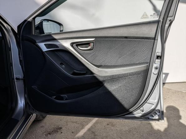 Hyundai Elantra V (MD) с пробегом 2012 года, цена 1 200 000 рублей, 95524 км, седан, Автокод Объявления