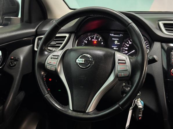 Nissan Qashqai II с пробегом 2017 года, цена 1 470 000 рублей, 196966 км, внедорожник, Автокод Объявления
