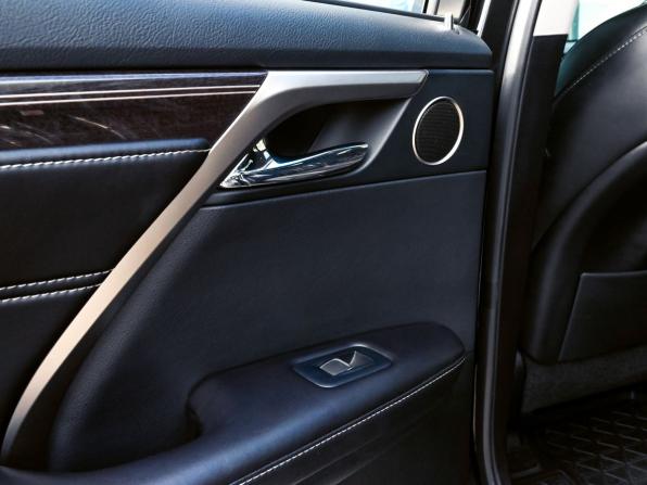 Lexus RX IV Рестайлинг с пробегом 2019 года, цена 5 400 000 рублей, 70286 км, внедорожник, Автокод Объявления