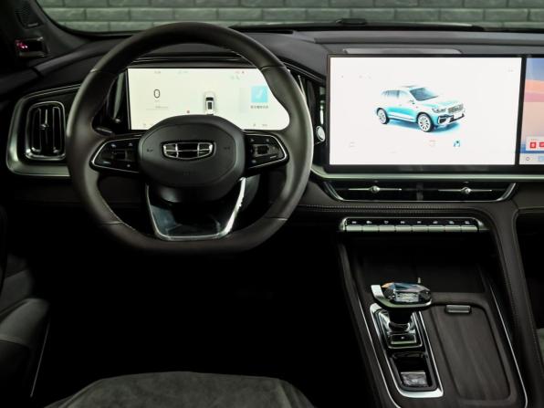 Geely Monjaro I Рестайлинг 2 с пробегом 2026 года, цена 4 230 000 рублей, 34 км, внедорожник, Автокод Объявления