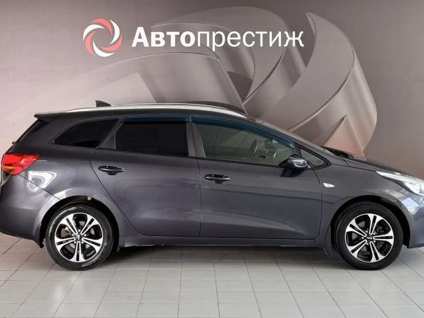 Kia Ceed II Рестайлинг с пробегом 2017 года, цена 1 250 000 рублей, 205000 км, универсал, Автокод Объявления