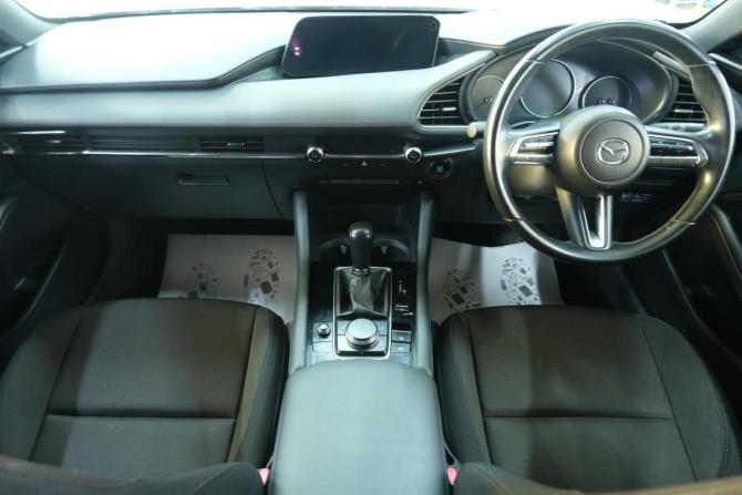 Mazda 3 IV (BP) с пробегом 2019 года, цена 1 699 000 рублей, 39000 км, хэтчбек, Автокод Объявления
