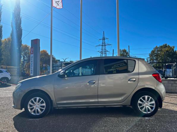 Renault Sandero II Рестайлинг с пробегом 2018 года, цена 1 071 000 рублей, 73133 км, хэтчбек, Автокод Объявления