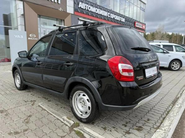 Lada (ВАЗ) Granta I Рестайлинг с пробегом 2024 года, цена 992 761 рубль, 37413 км, универсал, Автокод Объявления