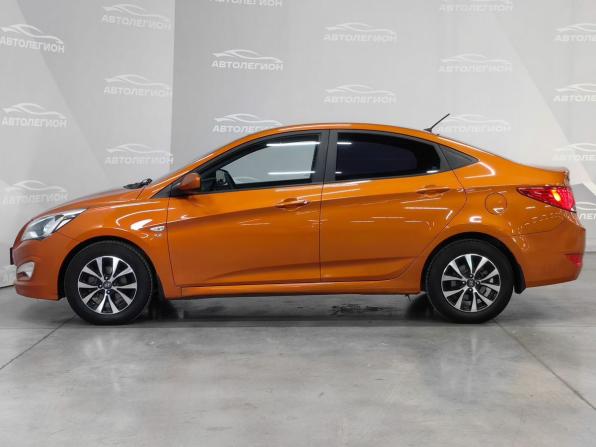 Hyundai Solaris I Рестайлинг с пробегом 2015 года, цена 1 050 000 рублей, 178171 км, седан, Автокод Объявления