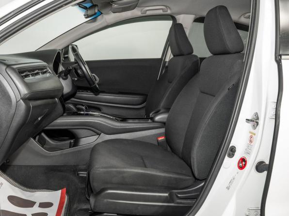 Honda Vezel I с пробегом 2014 года, цена 1 350 000 рублей, 132683 км, внедорожник, Автокод Объявления