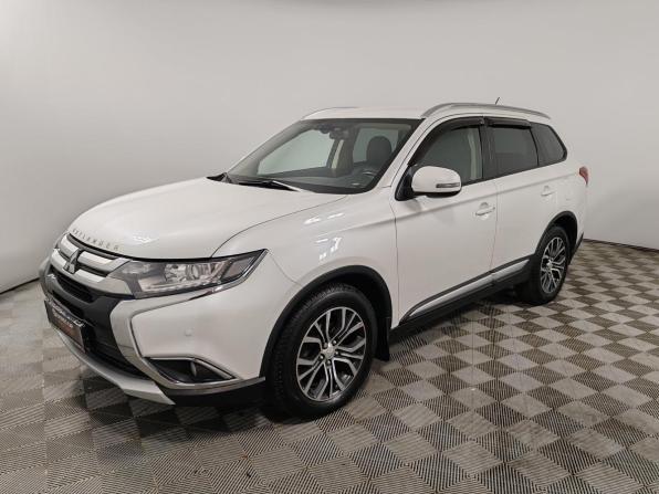 Mitsubishi Outlander III Рестайлинг 2 с пробегом 2016 года, цена 1 599 000 рублей, 176266 км, внедорожник, Автокод Объявления