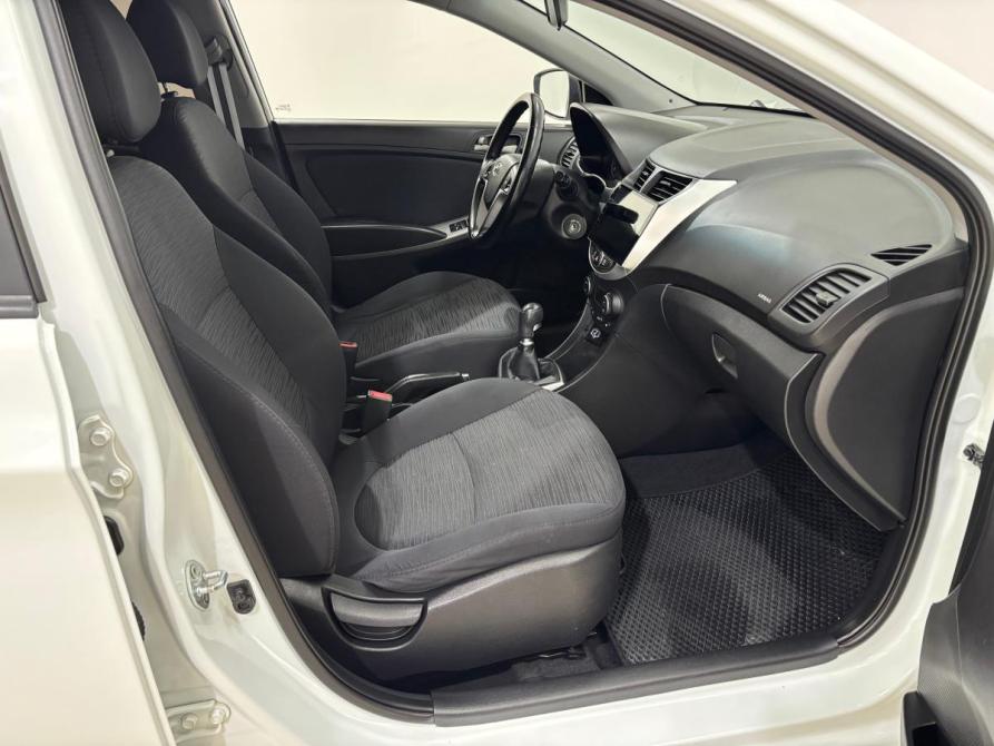 Hyundai Solaris I Рестайлинг Альметьевск  - изображение 16