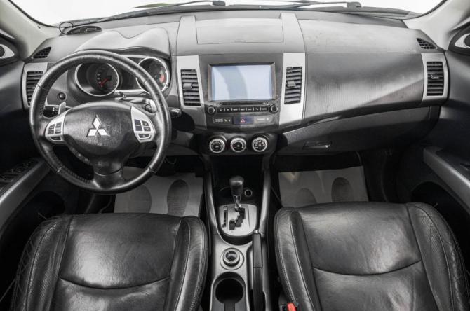 Mitsubishi Outlander II с пробегом 2008 года, цена 1 269 000 рублей, 184300 км, внедорожник, Автокод Объявления