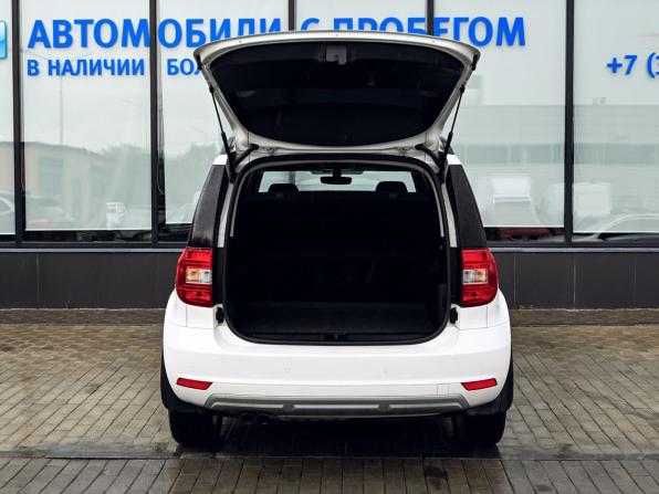 Skoda Yeti I Рестайлинг с пробегом 2016 года, цена 1 429 000 рублей, 194412 км, внедорожник, Автокод Объявления