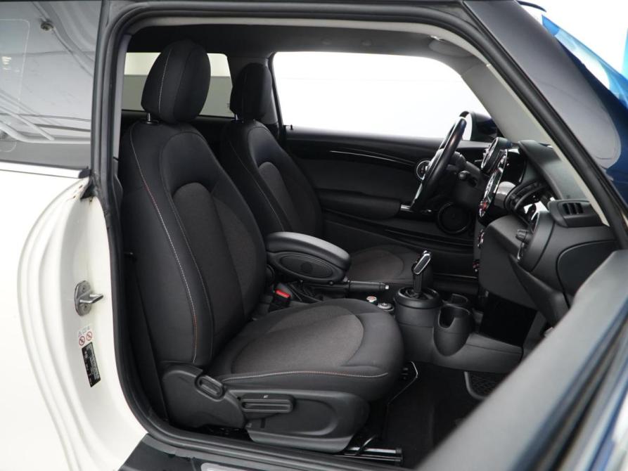 Mini Hatch III (F55/F56) Рестайлинг Москва  - изображение 8