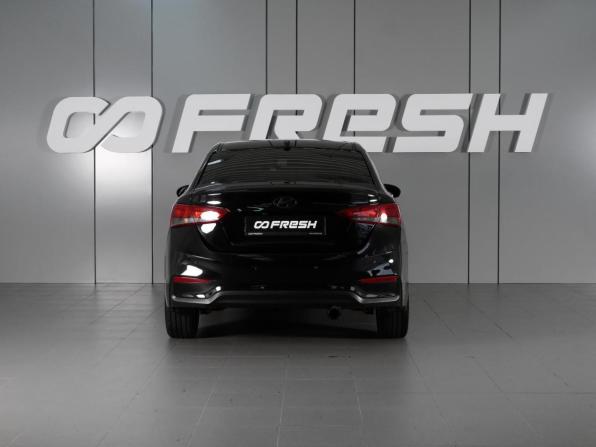 Hyundai Solaris II с пробегом 2019 года, цена 1 299 000 рублей, 158021 км, седан, Автокод Объявления