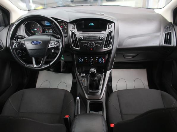 Ford Focus III Рестайлинг с пробегом 2016 года, цена 950 000 рублей, 186768 км, хэтчбек, Автокод Объявления
