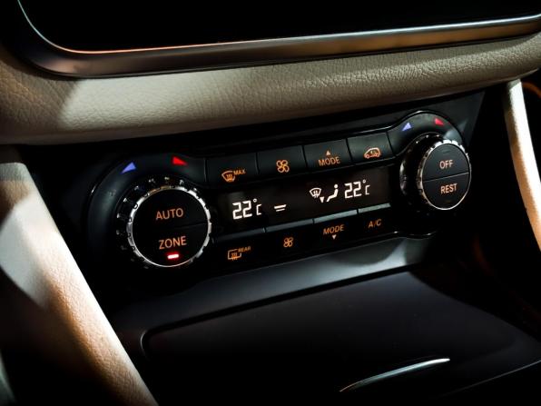 Mercedes-Benz GLA I (X156) с пробегом 2016 года, цена 2 300 000 рублей, 85461 км, внедорожник, Автокод Объявления