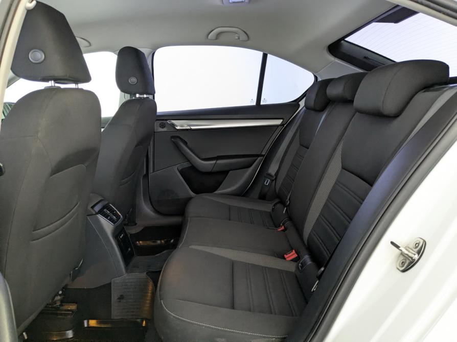 Skoda Octavia III (A7) Рестайлинг Москва  - изображение 10