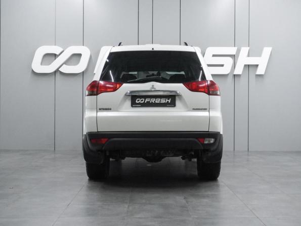 Mitsubishi Pajero Sport II с пробегом 2013 года, цена 2 099 000 рублей, 209311 км, внедорожник, Автокод Объявления