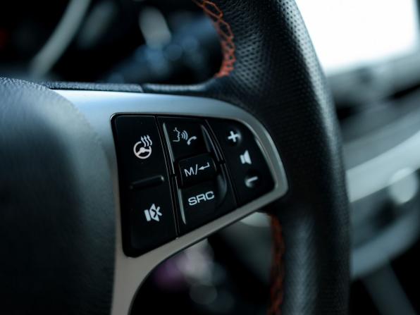 Lada (ВАЗ) Vesta I с пробегом 2021 года, цена 1 299 000 рублей, 98100 км, универсал, Автокод Объявления