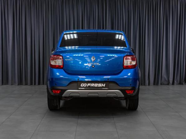 Renault Logan II Рестайлинг с пробегом 2018 года, цена 719 000 рублей, 293284 км, седан, Автокод Объявления