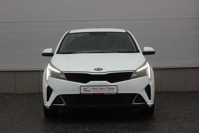 Kia Rio IV Рестайлинг с пробегом 2020 года, цена 1 767 000 рублей, 32723 км, седан, Автокод Объявления
