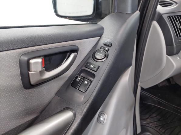 Hyundai Grand Starex I Рестайлинг с пробегом 2015 года, цена 2 450 000 рублей, 198000 км, минивэн, Автокод Объявления