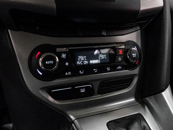 Ford Focus III с пробегом 2012 года, цена 999 000 рублей, 104704 км, седан, Автокод Объявления