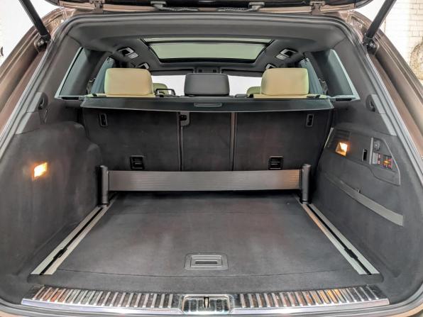 Volkswagen Touareg II с пробегом 2012 года, цена 3 200 000 рублей, 135005 км, внедорожник, Автокод Объявления