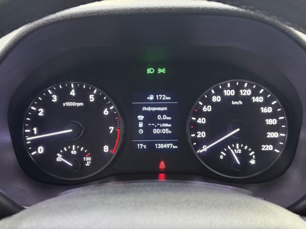 Hyundai Solaris II с пробегом 2018 года, цена 1 399 000 рублей, 138497 км, седан, Автокод Объявления