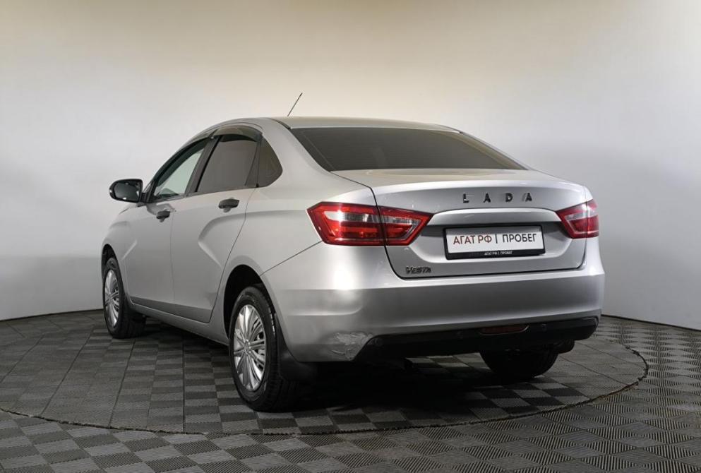 Lada (ВАЗ) Vesta I Нижний Новгород  - изображение 6
