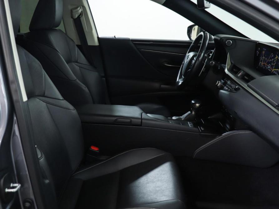 Lexus ES VII Москва  - изображение 20