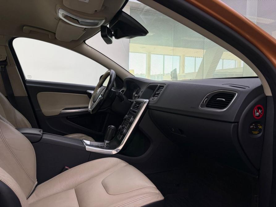 Volvo S60 II Уфа  - изображение 11