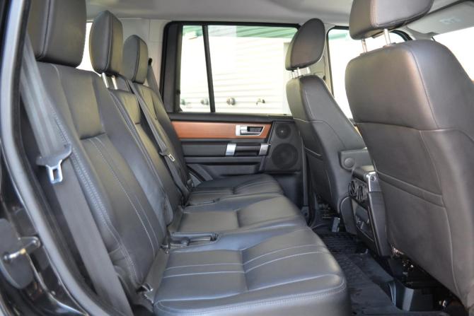 Land Rover Discovery IV Рестайлинг с пробегом 2014 года, цена 2 300 000 рублей, 219000 км, внедорожник, Автокод Объявления