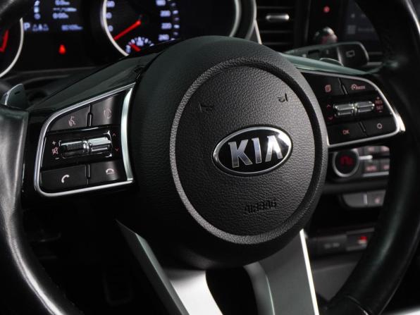 Kia Ceed III с пробегом 2021 года, цена 2 385 000 рублей, 80109 км, универсал, Автокод Объявления