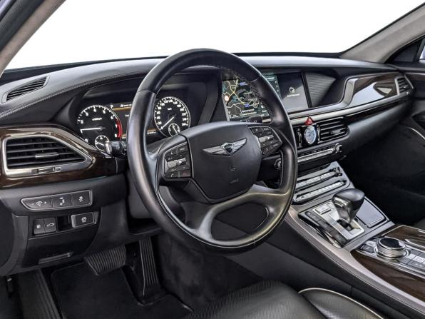 Genesis G90 I с пробегом 2018 года, цена 3 200 000 рублей, 101888 км, седан, Автокод Объявления