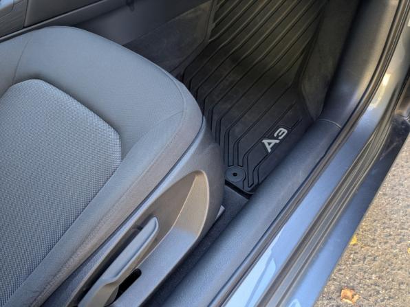Audi A3 III (8V) Рестайлинг с пробегом 2019 года, цена 2 375 000 рублей, 38129 км, седан, Автокод Объявления
