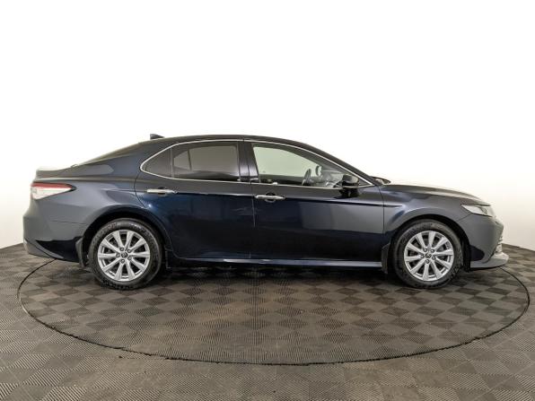 Toyota Camry VIII (XV70) с пробегом 2019 года, цена 2 455 000 рублей, 90795 км, седан, Автокод Объявления