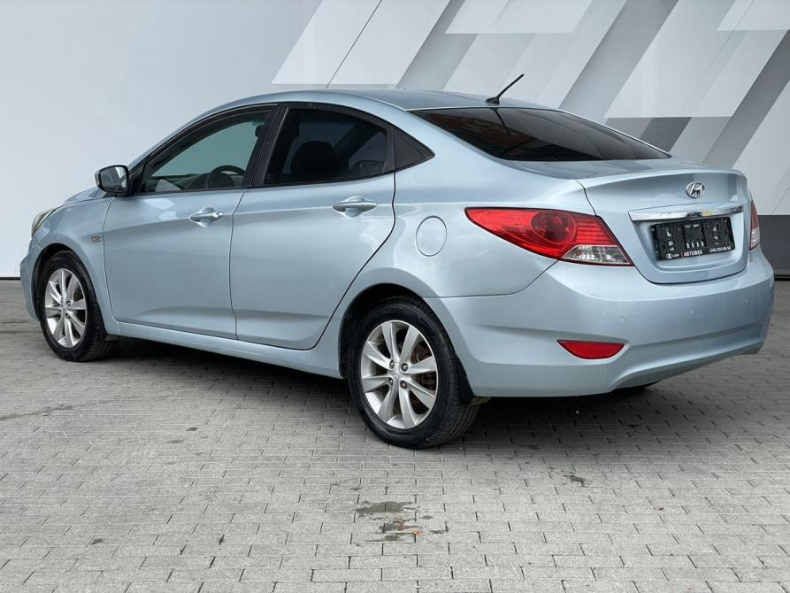 Hyundai Solaris I Екатеринбург  - изображение 9