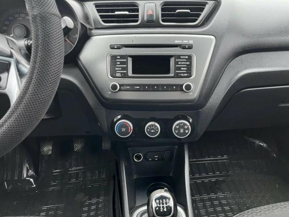 Kia Rio III Рестайлинг с пробегом 2016 года, цена 770 000 рублей, 222889 км, хэтчбек, Автокод Объявления