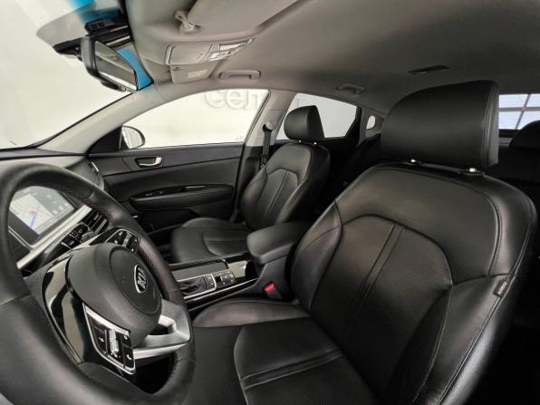 Kia Optima IV Рестайлинг с пробегом 2019 года, цена 2 220 000 рублей, 137895 км, седан, Автокод Объявления
